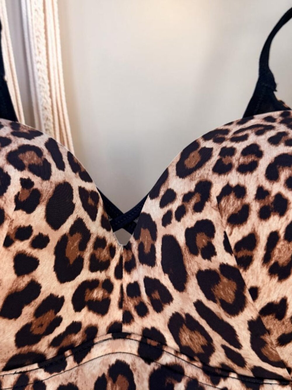 Torrid  NWT Wire-Free Push-Up Shine Bra Size 42B Shine Collection - Picture 6 of 9